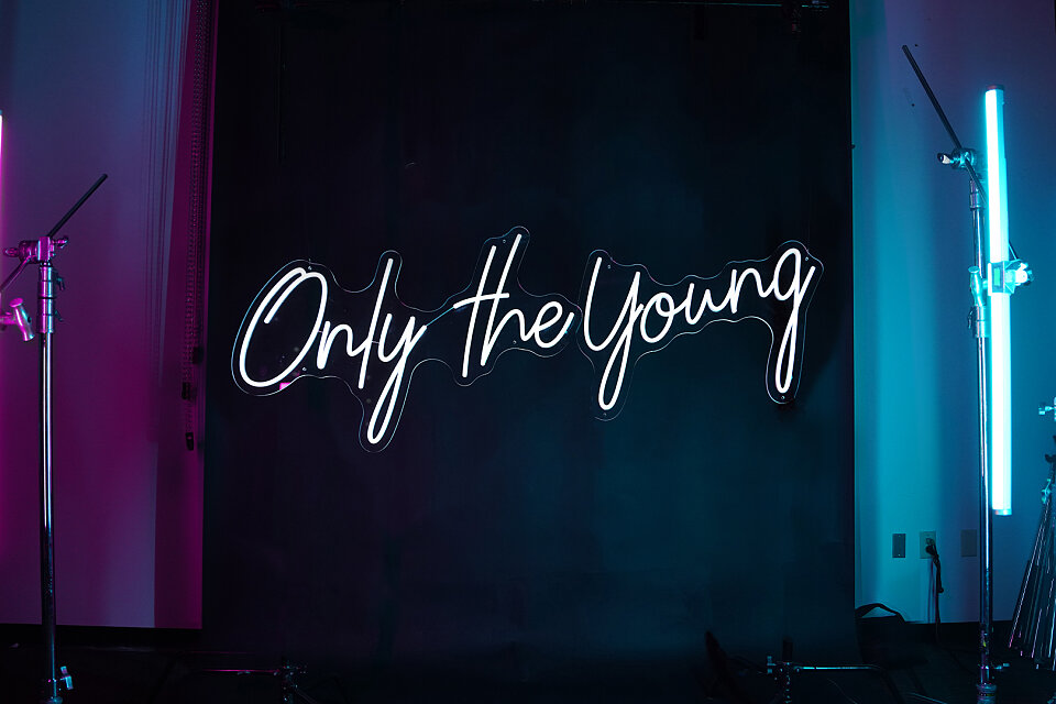 titleart onlytheyoung xp3hs